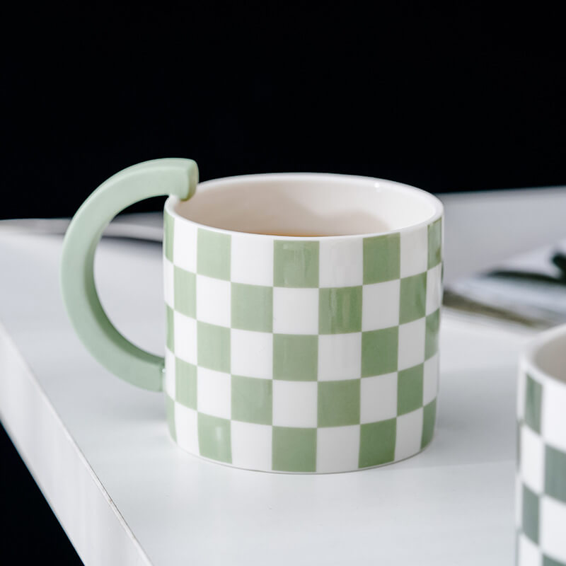 JINEE.CERAMIC Creative Plaid Mug