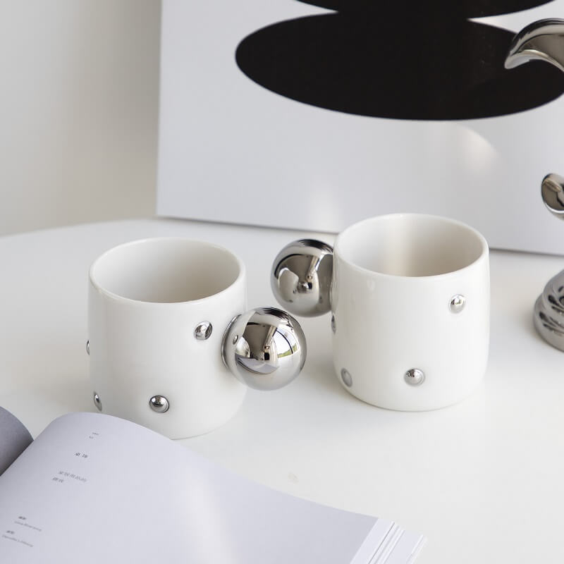 JINEE.CERAMIC Stilvolle Polka Dot Tasse